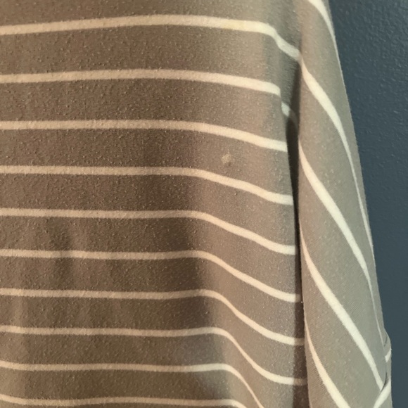 BB Dakota Gray Striped Top XL - Picture 3 of 5